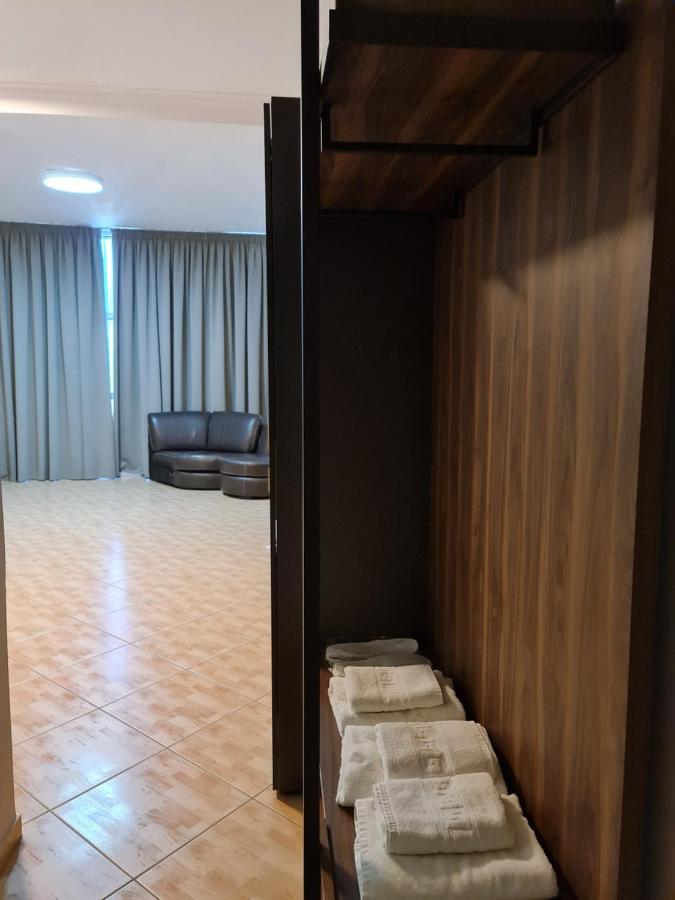 Regina Garden Avlonya Dış mekan fotoğraf