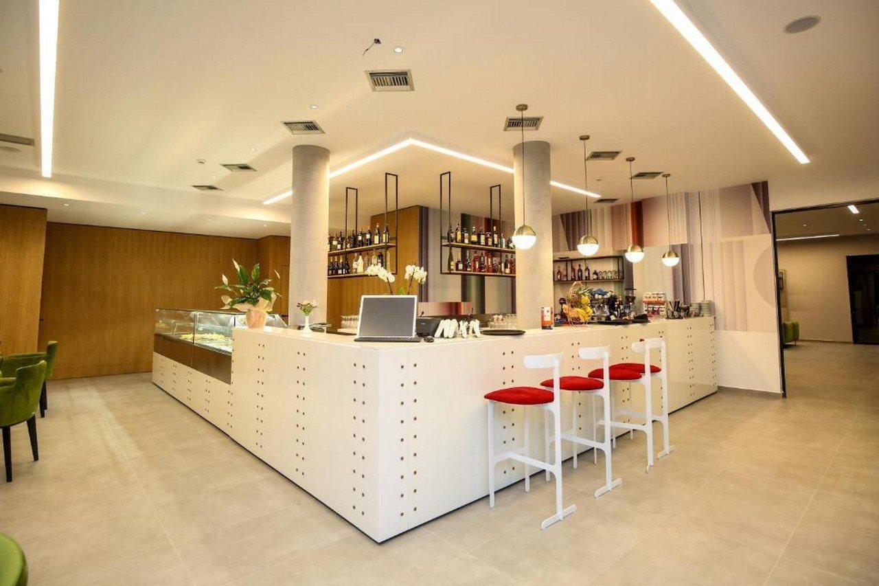 Regina Garden Avlonya Dış mekan fotoğraf